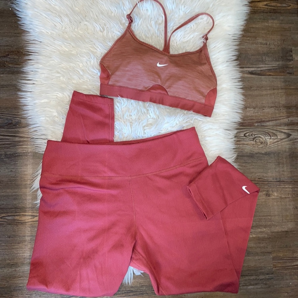Nike Workout outfit (Thermafit/DriFit)